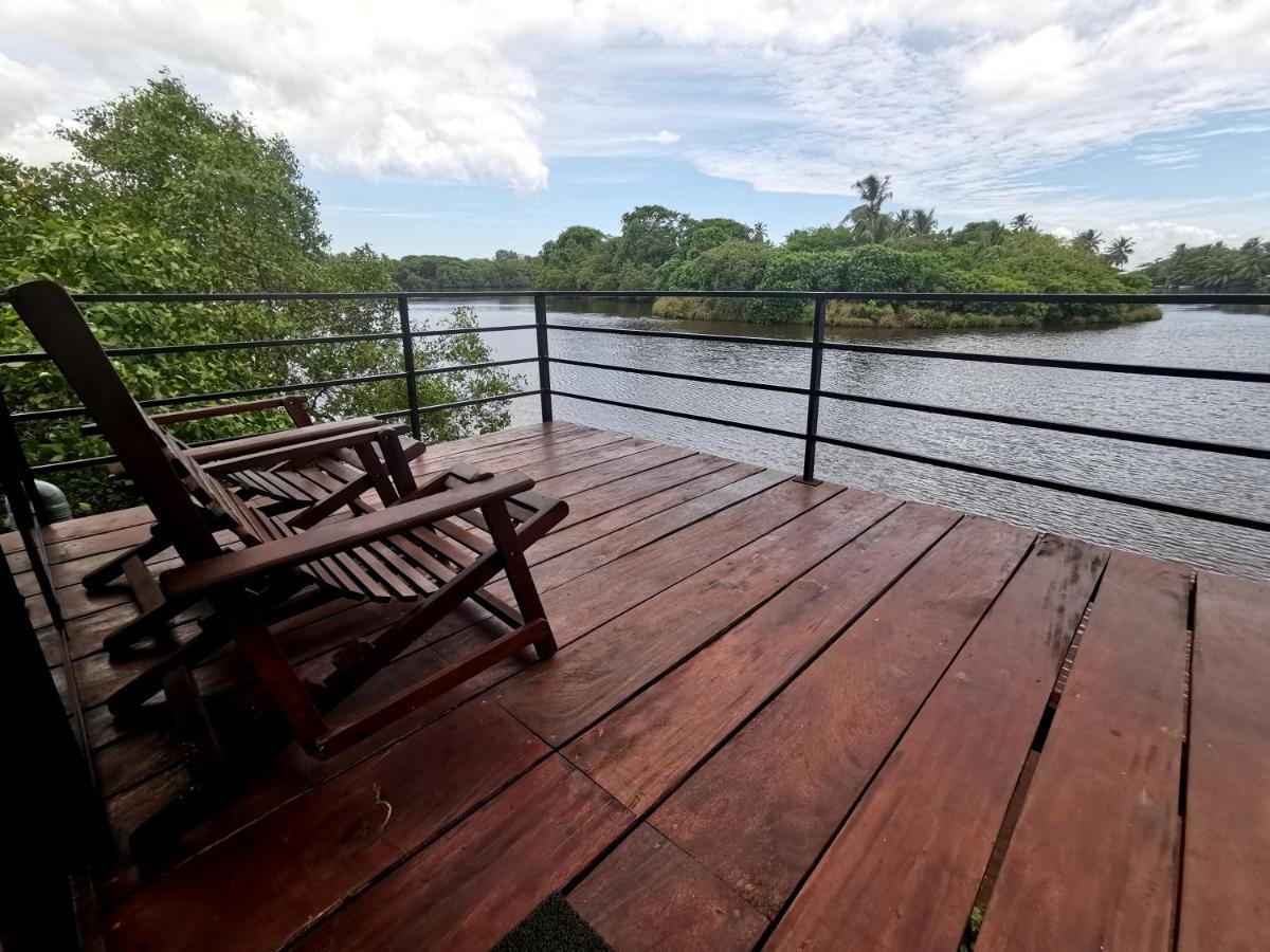 Nature Cabanas & Floating Restaurant Galle Exterior photo